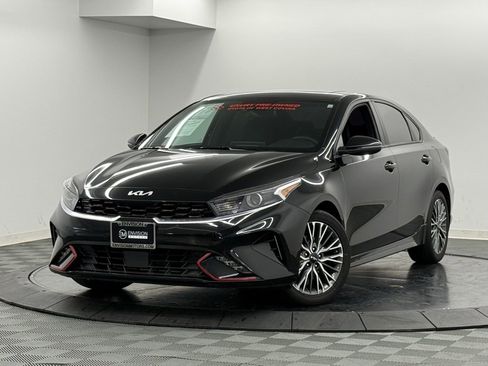 Used 2024 Kia Forte GT-Line w/ GT-Line Premium Package image 2