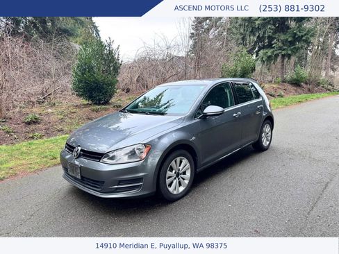 Used 2015 Volkswagen Golf TDI S image 1