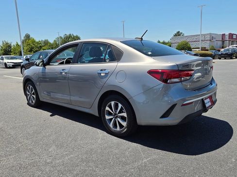Used 2023 Kia Rio S w/ Technology Package FWD image 9