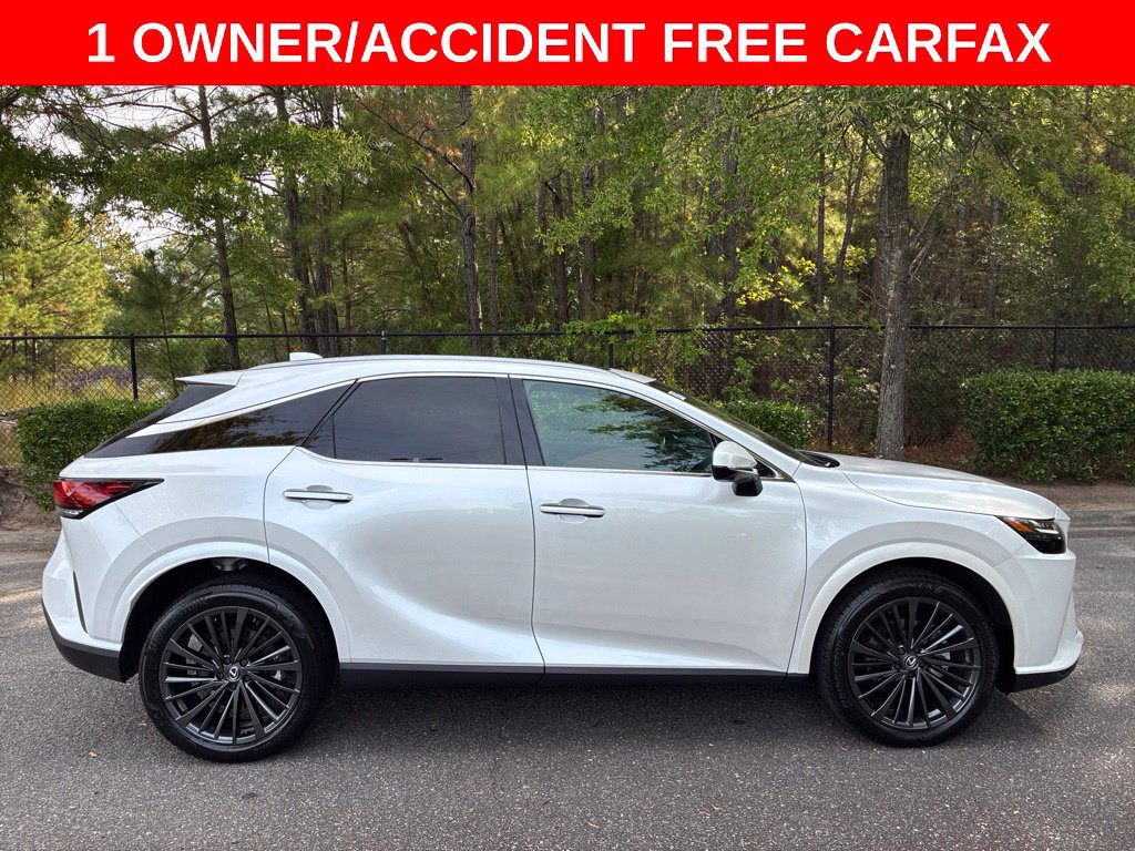 Used 2025 Lexus RX 350 Premium w/ Convenience Package FWD image 4