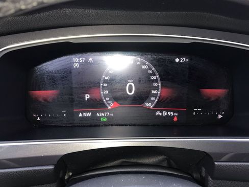 Used 2023 Volkswagen Tiguan SE R-Line AWD/4WD image 15