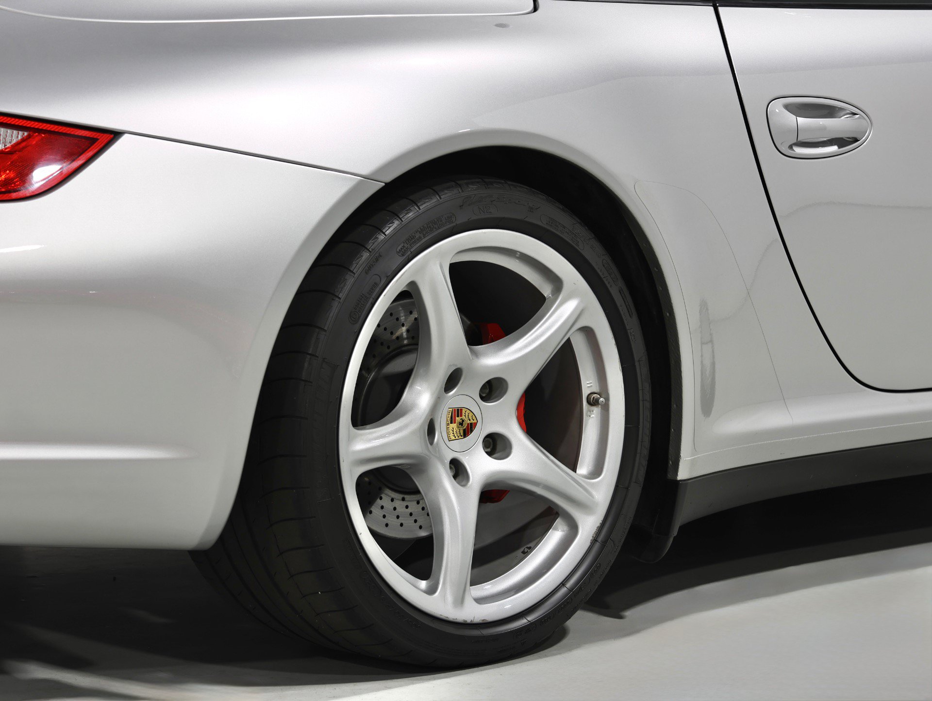 Used 2007 Porsche 911 Cabriolet image 44