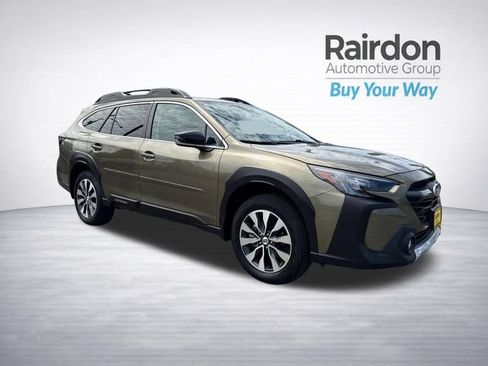 Used 2023 Subaru Outback Limited AWD/4WD image 1