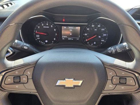 Used 2022 Chevrolet TrailBlazer LT image 22