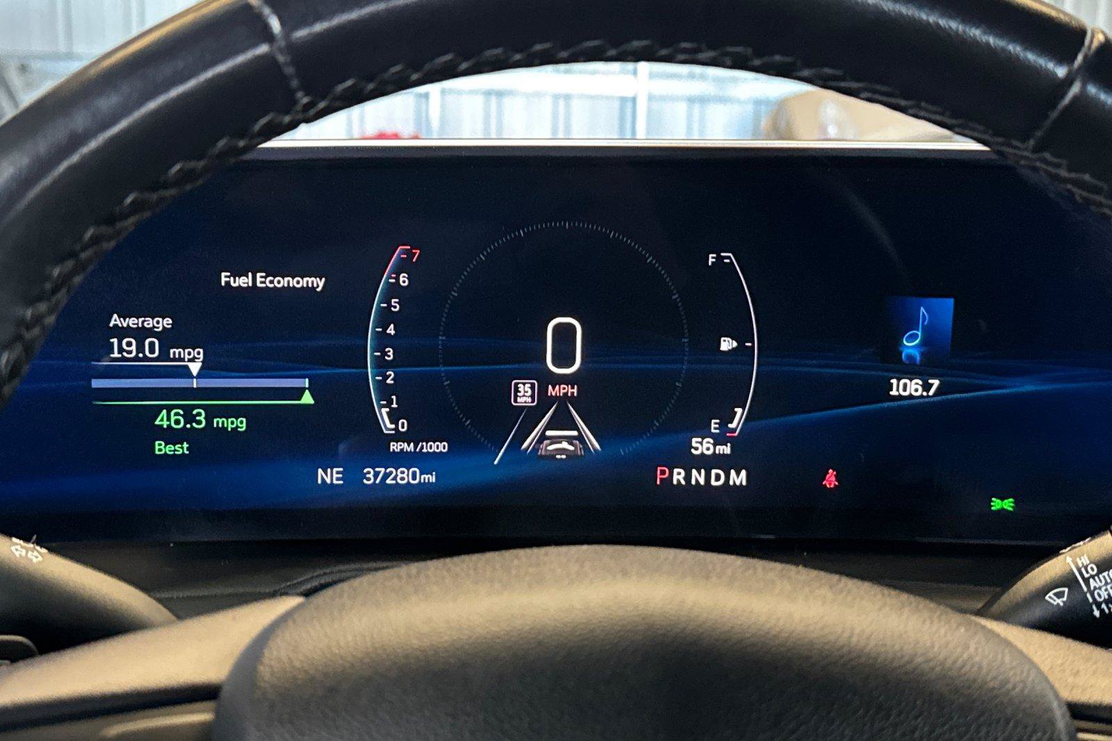 Used 2025 Cadillac XT4 Premium Luxury FWD image 28