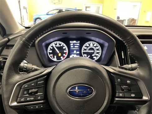 Used 2025 Subaru Outback Limited image 21