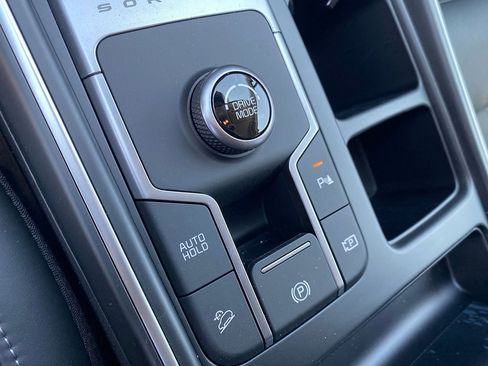 New 2026 Kia Sorento EX FWD image 19