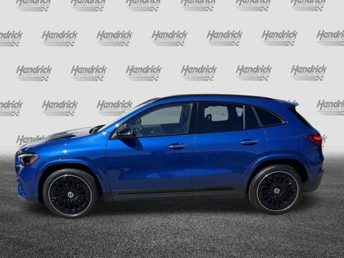 Certified 2025 Mercedes-Benz GLA 250 w/ AMG Night Package image 6