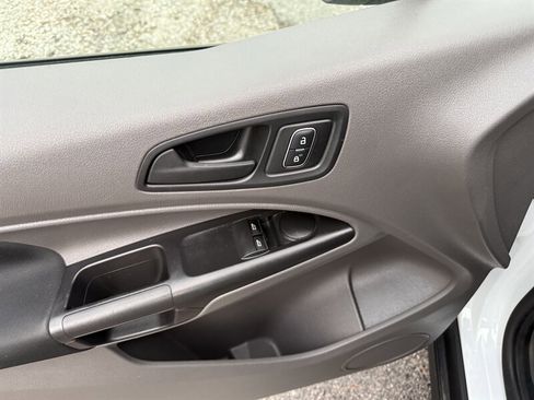 Used 2022 Ford Transit Connect XL image 21
