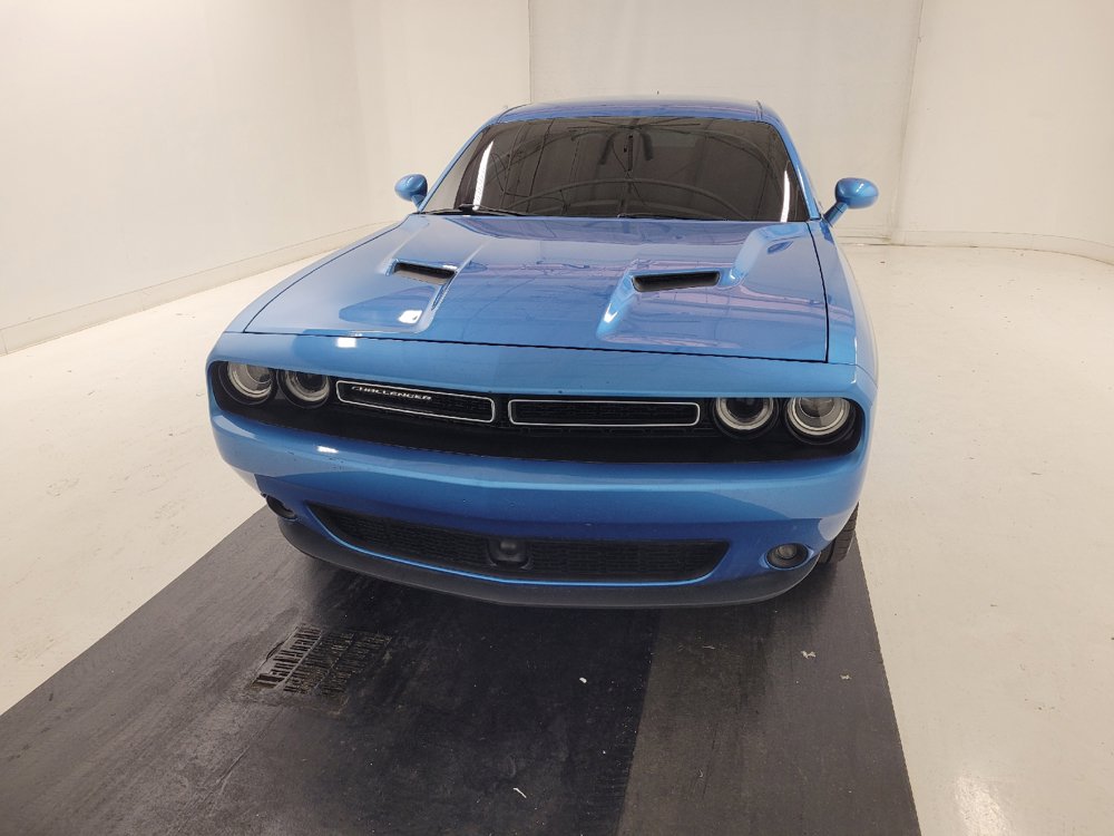Used 2015 Dodge Challenger SXT Plus w/ Technology Group RWD image 15