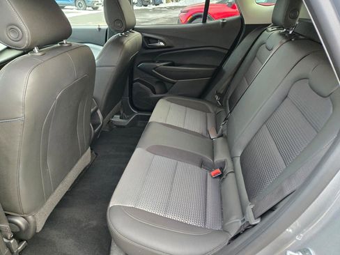 Certified 2025 Chevrolet Trax LT w/ LT Convenience Package image 15