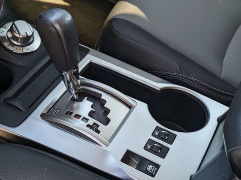 Used 2024 Toyota 4Runner SR5 Premium image 24