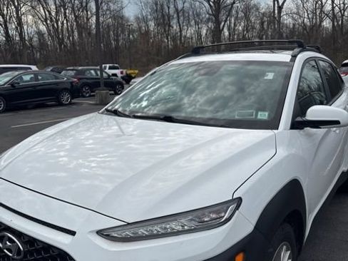 Used 2021 Hyundai Kona SEL Plus AWD/4WD image 1