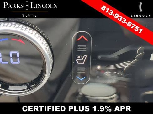 Used 2024 Genesis GV70 3.5T Sport AWD/4WD image 25