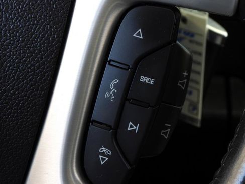 Used 2013 Cadillac Escalade Luxury RWD image 76