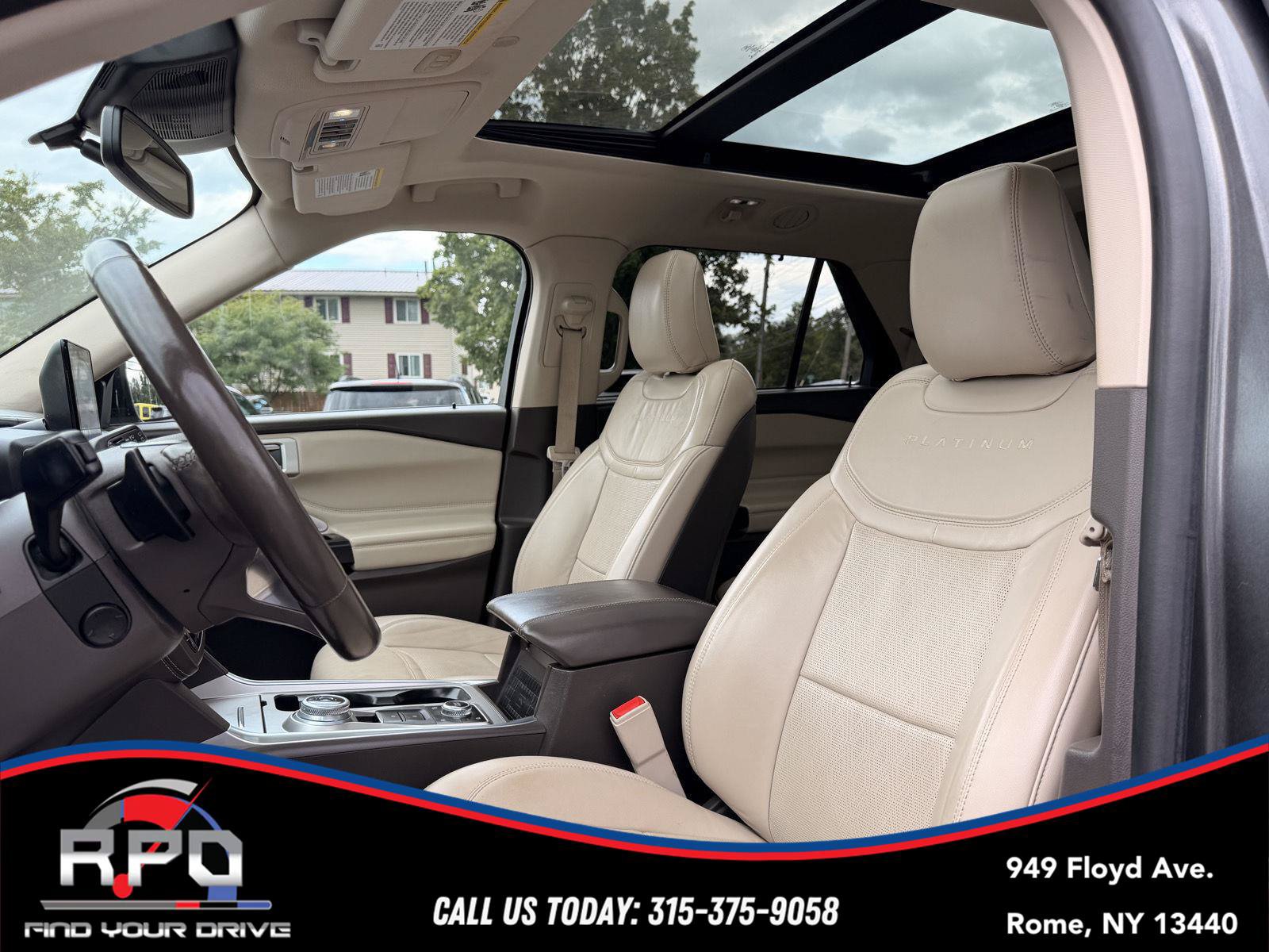 Used 2020 Ford Explorer Platinum w/ Premium Technology Package AWD/4WD image 14
