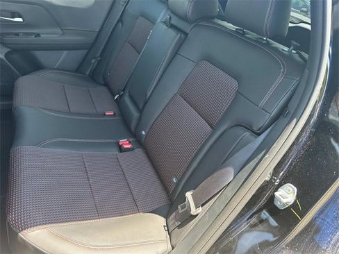 New 2025 Nissan Kicks SR image 13