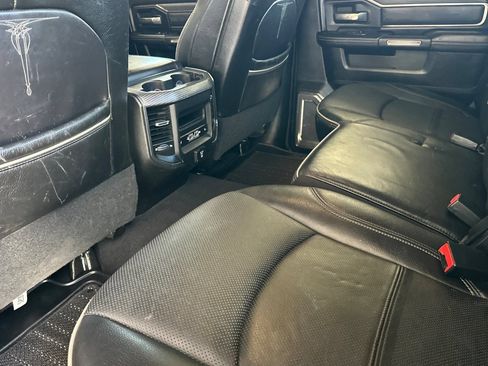 Used 2019 RAM 2500 Limited AWD/4WD image 9