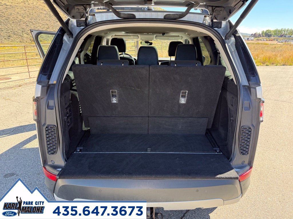 Used 2017 Land Rover Discovery HSE AWD/4WD image 33