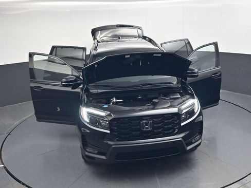 Used 2024 Honda Passport Black Edition image 34