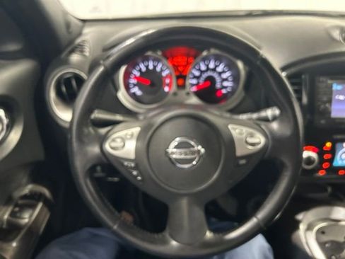 Used 2013 Nissan Juke SV AWD/4WD image 24