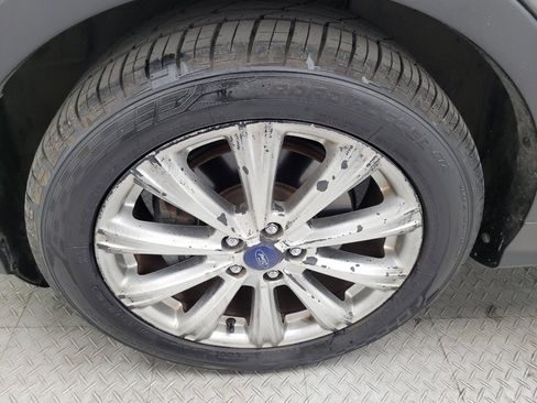 Used 2017 Ford Escape Titanium image 31