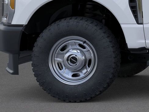 New 2026 Ford F250 XL w/ XL Off-Road Package AWD/4WD image 19
