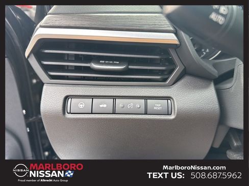 New 2025 Nissan Altima 2.5 SV w/ SV Premium Package image 20