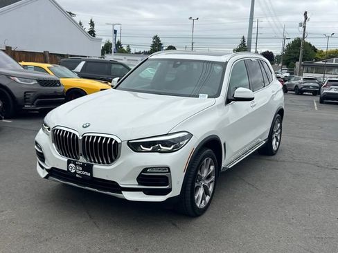 Used 2019 BMW X5 xDrive40i w/ Convenience Package AWD/4WD image 3