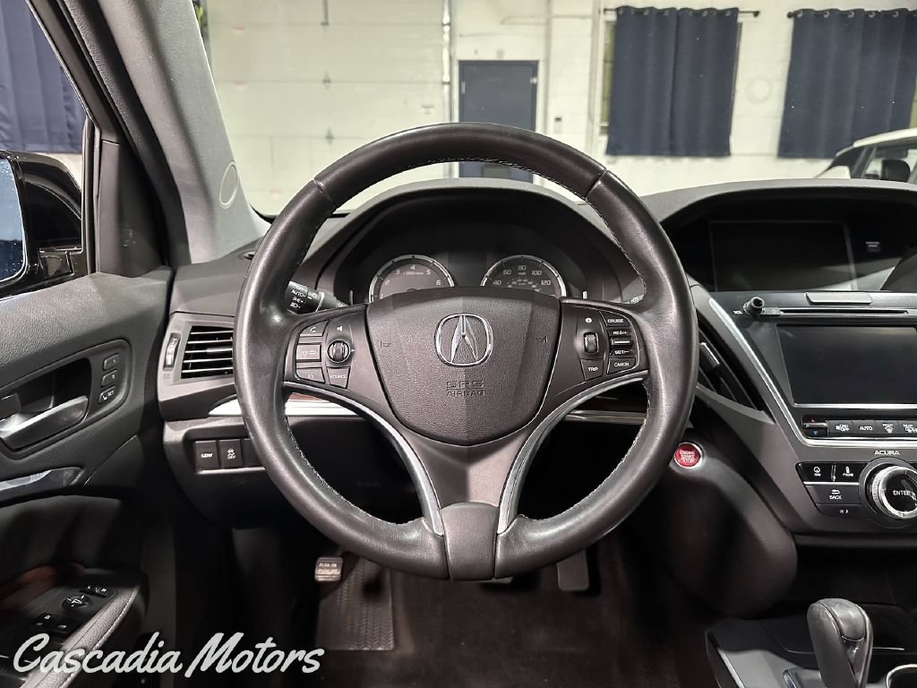 Used 2014 Acura MDX w/ Technology Package AWD/4WD image 40