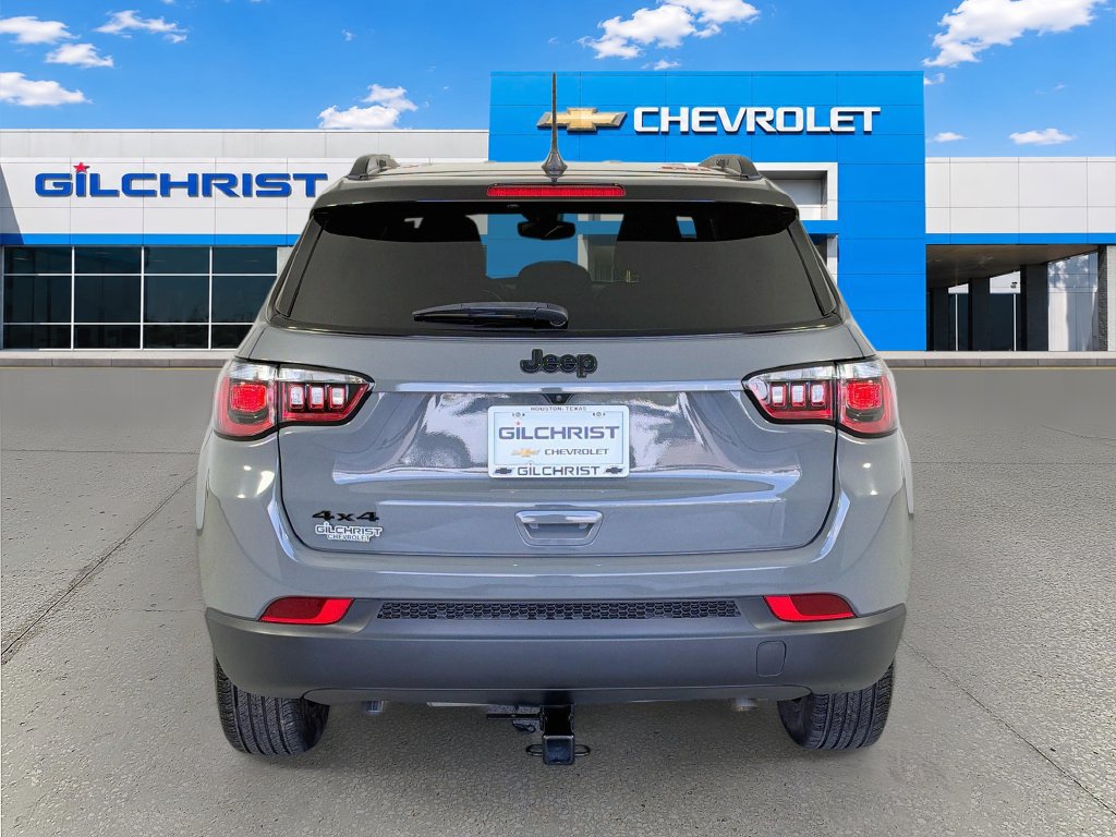 Used 2023 Jeep Compass Latitude AWD/4WD image 7