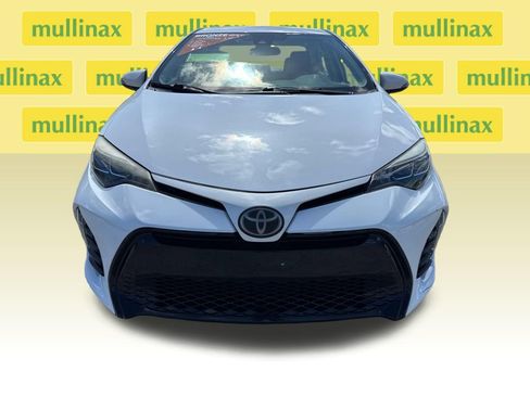 Used 2018 Toyota Corolla SE image 10