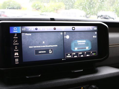 Used 2024 Jeep Wrangler Unlimited Sport AWD/4WD image 19
