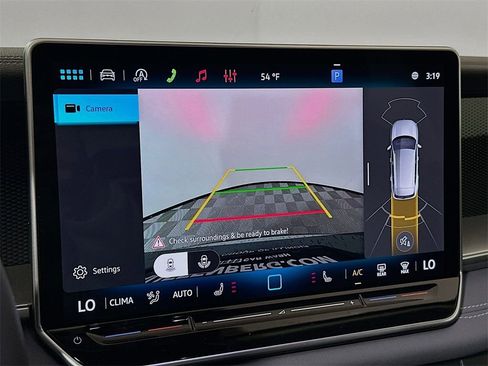 New 2026 Volkswagen Tiguan SE image 16