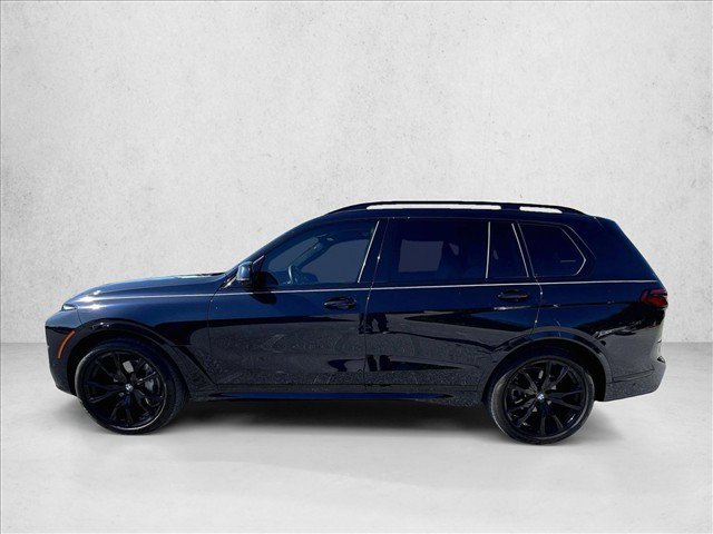 Used 2024 BMW X7 xDrive40i w/ M Sport Package AWD/4WD image 6