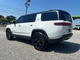 Used 2025 Rivian R1S Premium image 4
