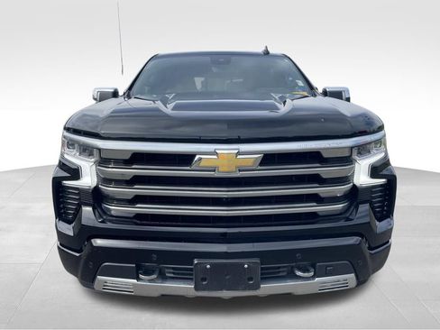 Used 2024 Chevrolet Silverado 1500 High Country w/ High Country Premium Package image 19