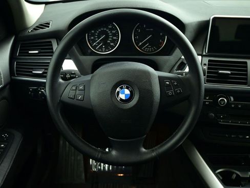 Used 2012 BMW X5 xDrive35i image 3
