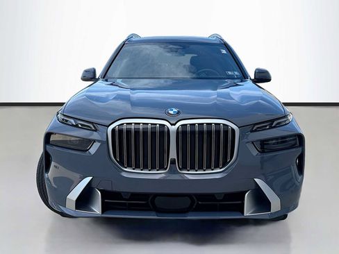 Certified 2026 BMW X7 xDrive40i AWD/4WD image 2