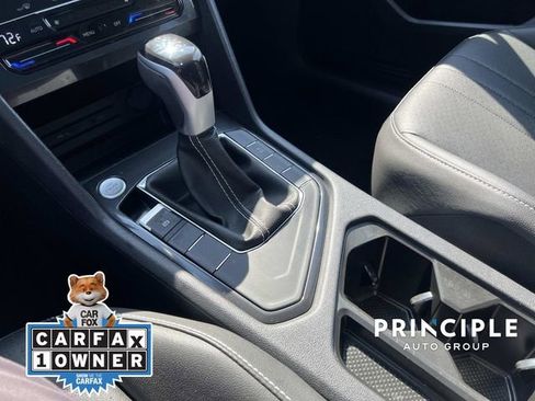 Certified 2023 Volkswagen Tiguan SE w/ Panoramic Sunroof Package image 27