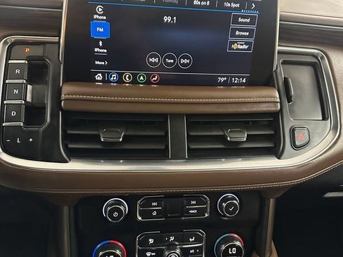 Used 2021 Chevrolet Tahoe High Country w/ Premium Package AWD/4WD image 22