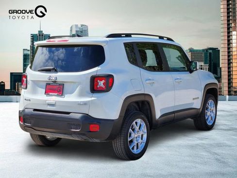 Used 2021 Jeep Renegade Latitude w/ Convenience Group AWD/4WD image 5