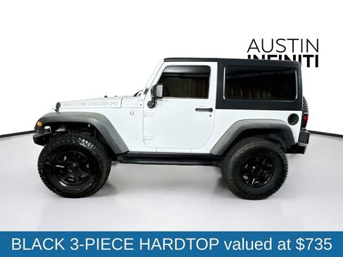 Used 2012 Jeep Wrangler Rubicon w/ PWR Convenience Group AWD/4WD image 4