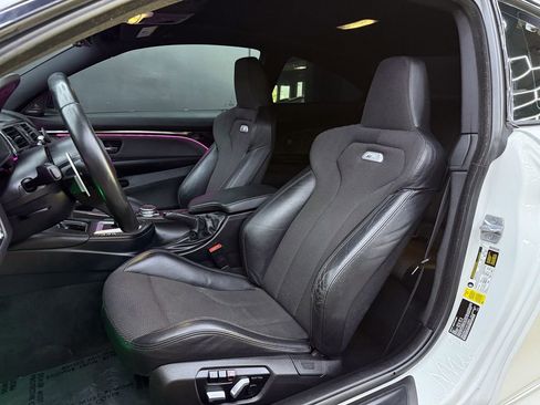 Used 2017 BMW M4 Coupe RWD image 15