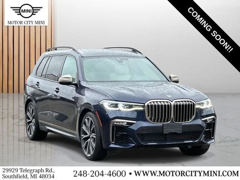 Used 2021 BMW X7 M50i w/ Executive Package image 1
