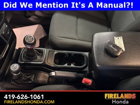 Used 2020 Jeep Wrangler Unlimited Sport image 24