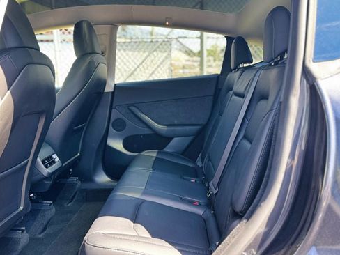 Used 2024 Tesla Model Y Long Range RWD image 72