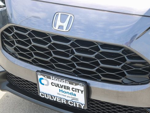 Used 2025 Honda HR-V LX image 6