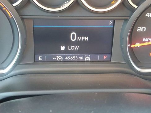 Certified 2022 Chevrolet Silverado 1500 LT Trail Boss w/ Safety Package AWD/4WD image 19