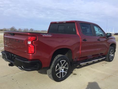 Used 2020 Chevrolet Silverado 1500 LT Trail Boss image 6